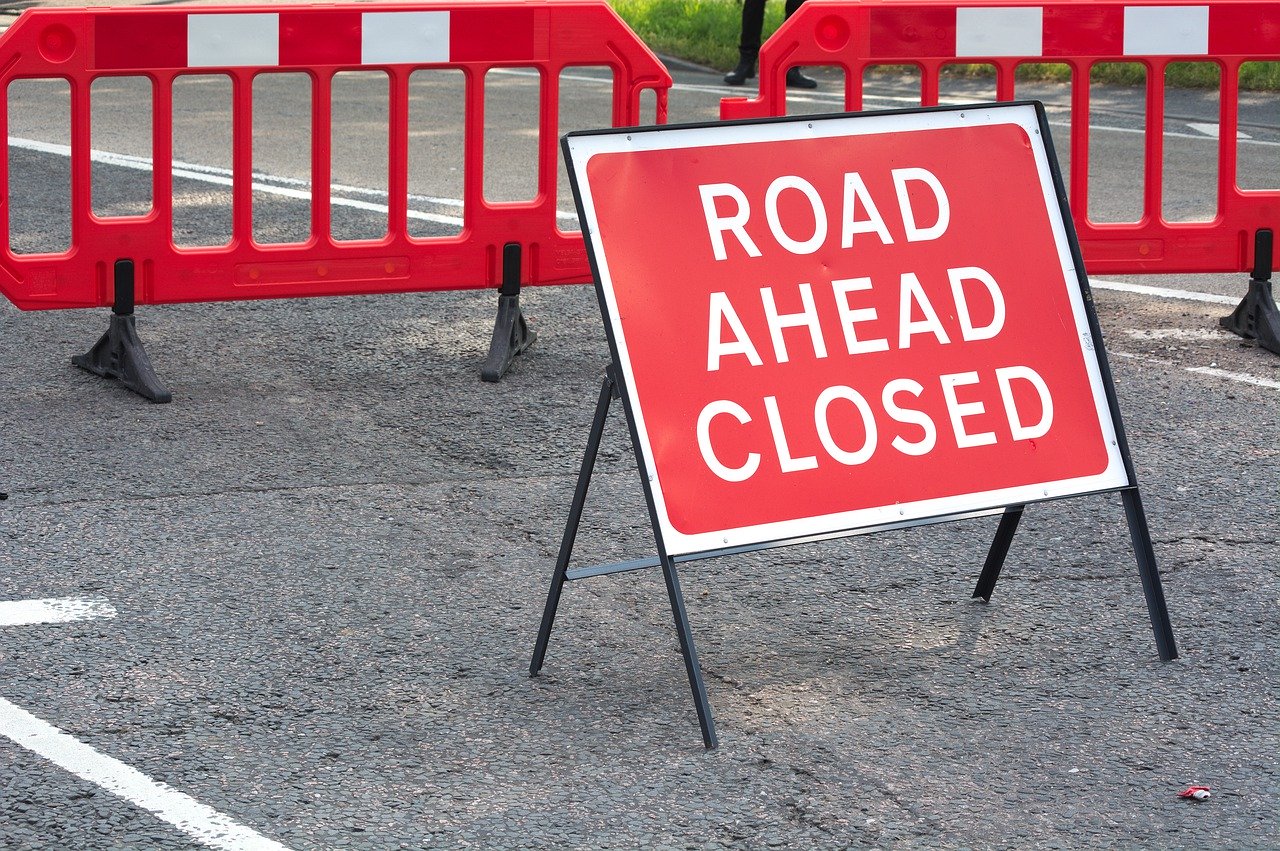 B3400 Closed