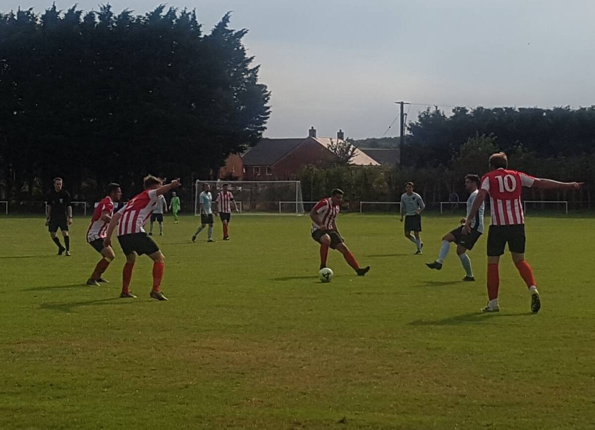 Whitchurch United vs East Cowes Vic Town