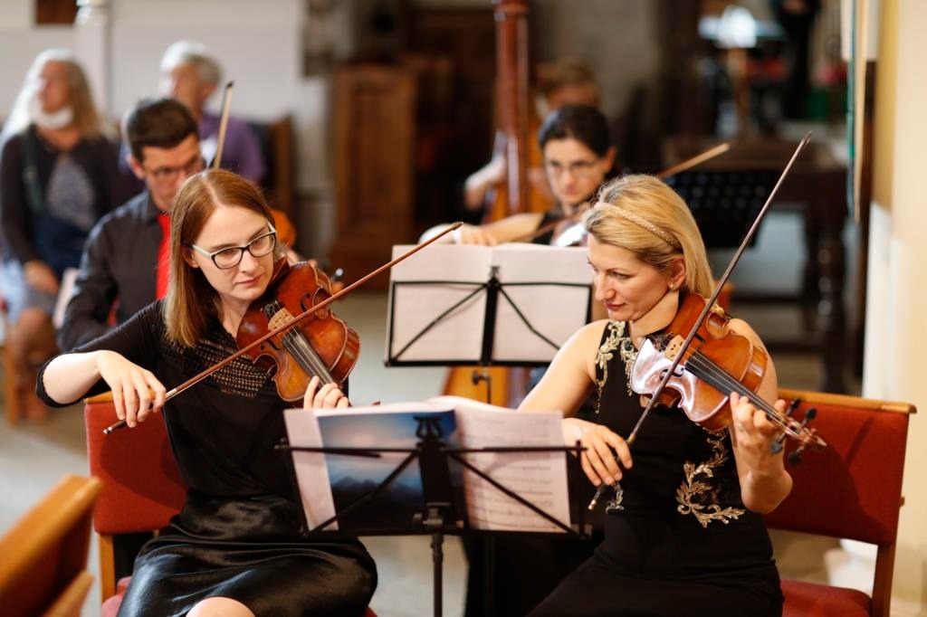 Free Classical Outdoor Concert – Whitchurch Town Square 18th December 15.45