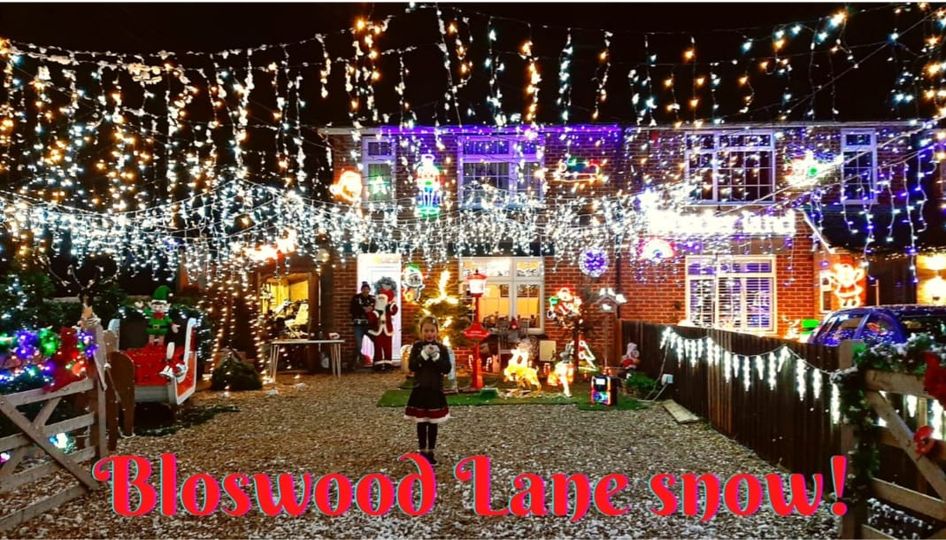 Bloswood Lane Snow – The Big Switch On